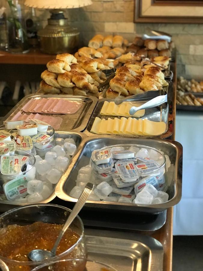 Hotel Europa Pinamar Eksteriør billede